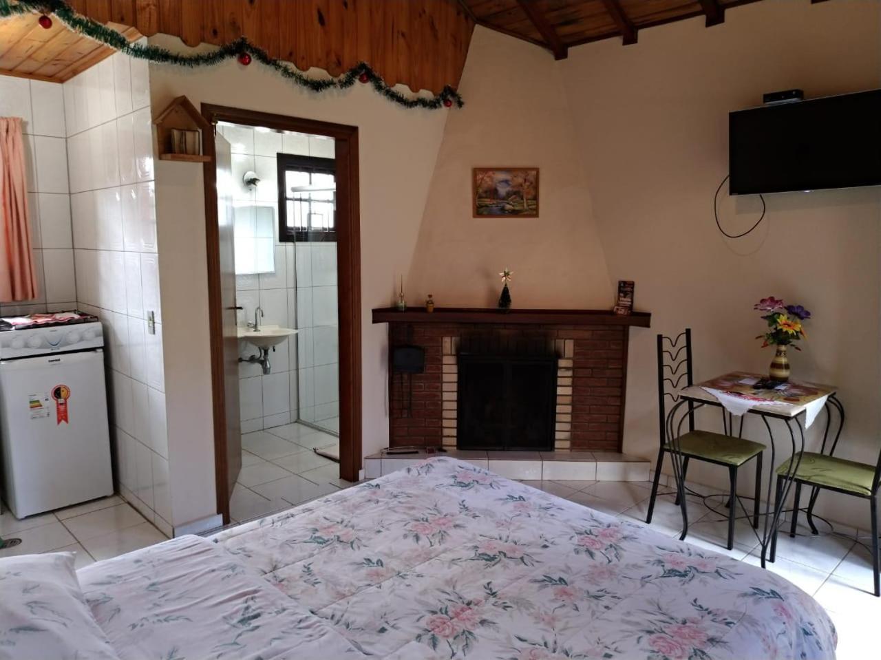 Ana Julia Chales Monte Verde Mg Exterior photo